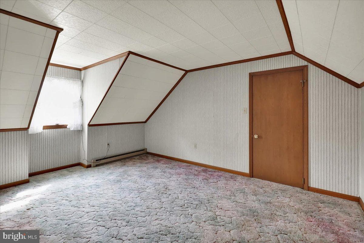 2487 Ellendale Drive photo 29