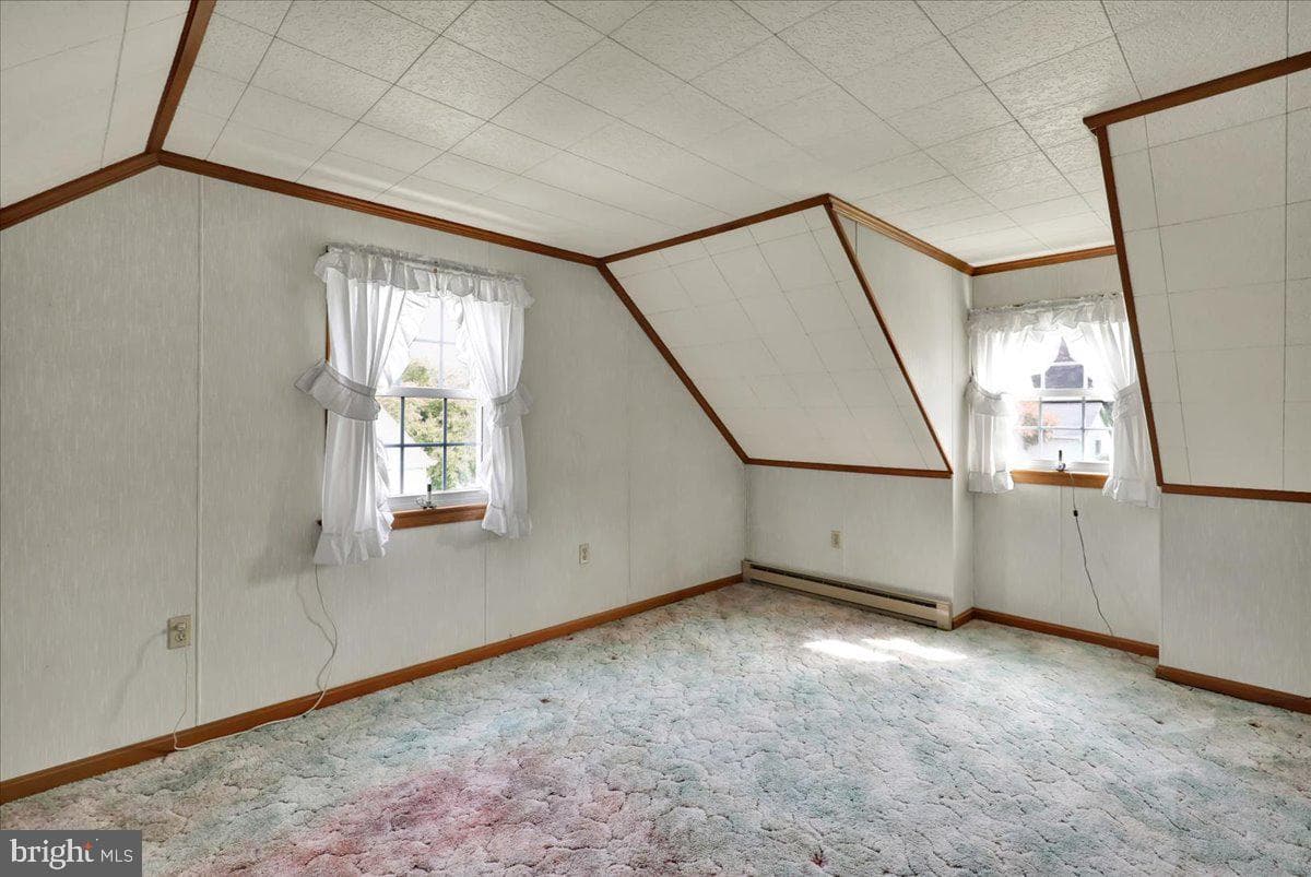 2487 Ellendale Drive photo 31