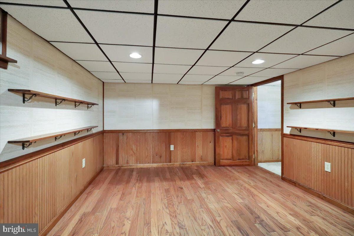 2487 Ellendale Drive photo 37