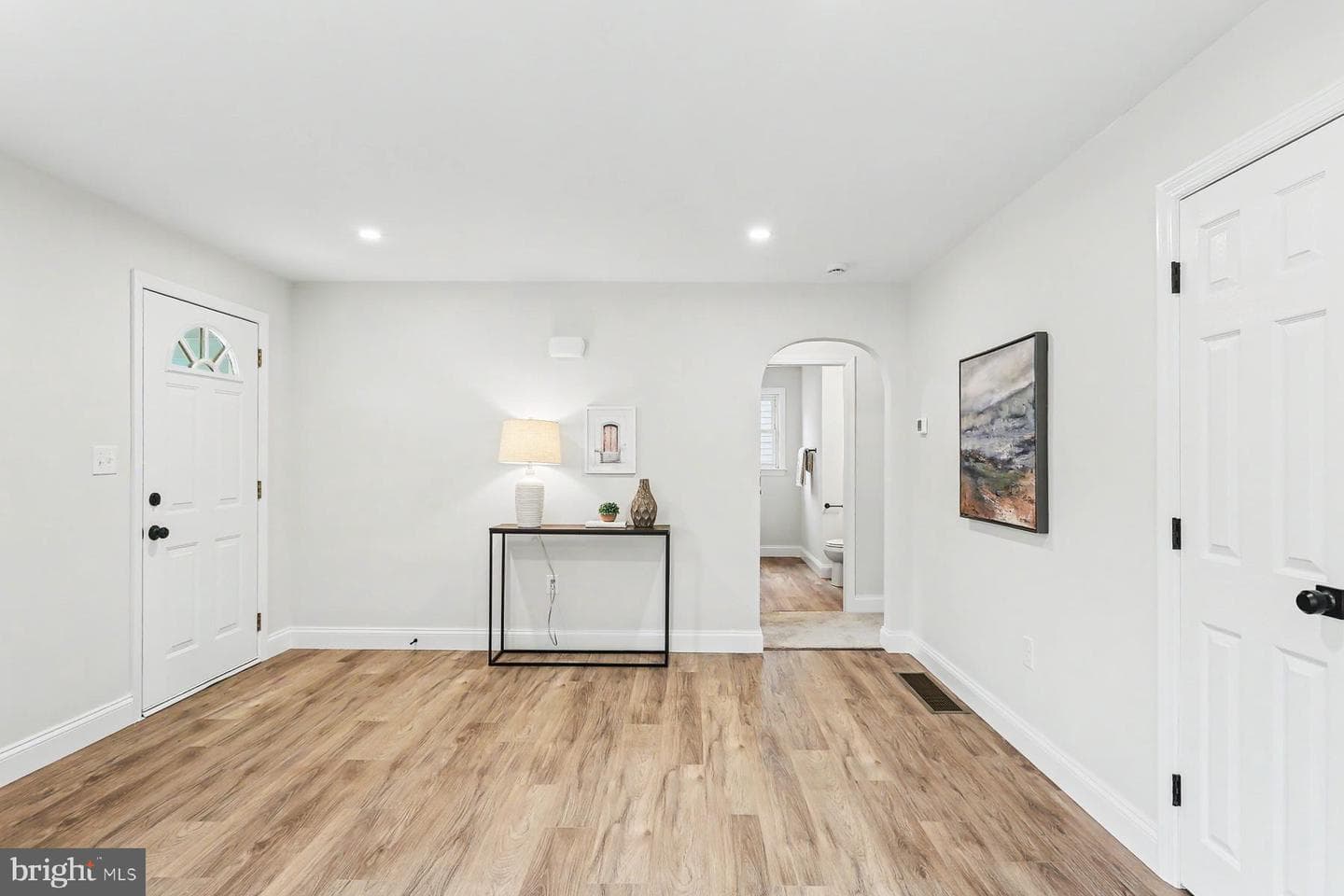 179 N Wolf Street photo 5