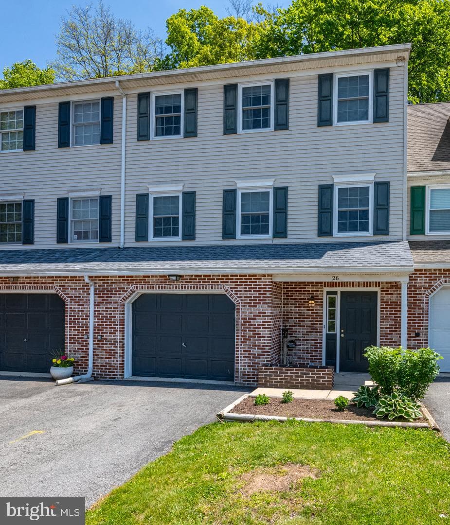 26 Highland Court photo 1
