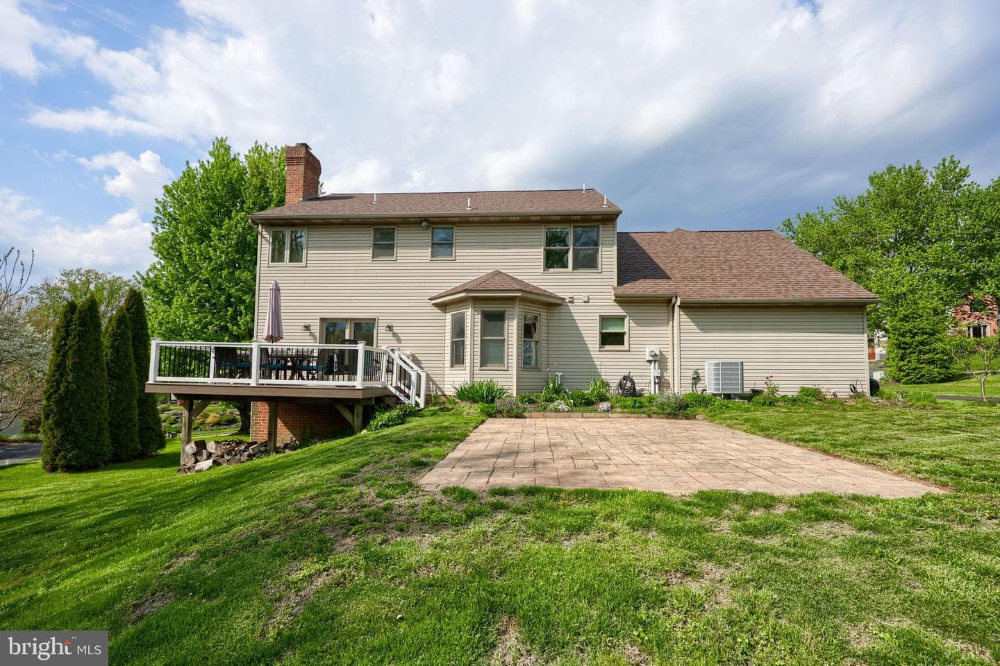 354 W Charlotte Street photo 56