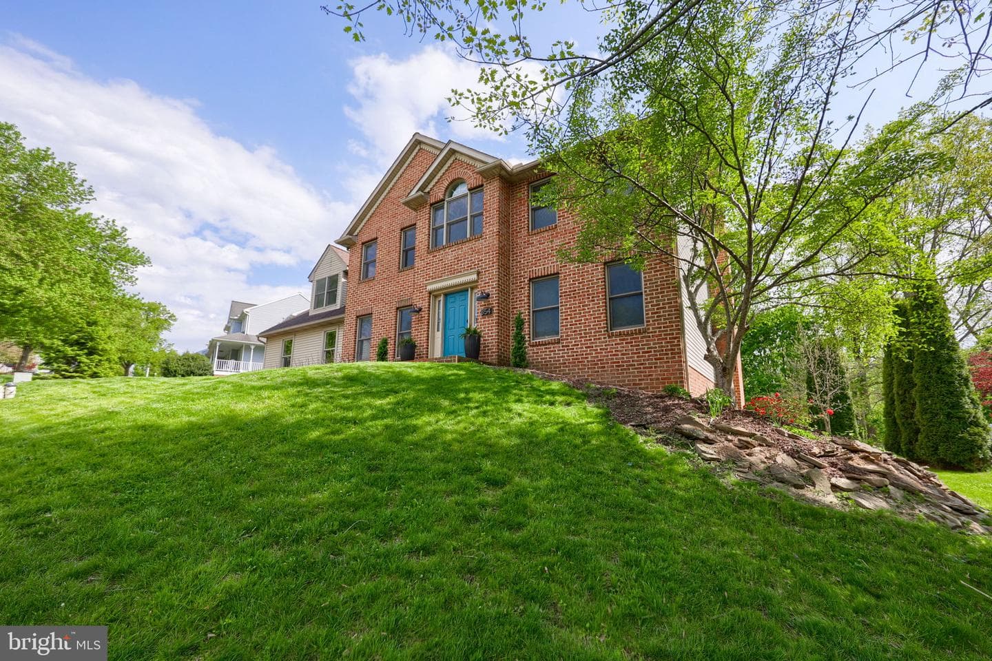 354 W Charlotte Street photo 58