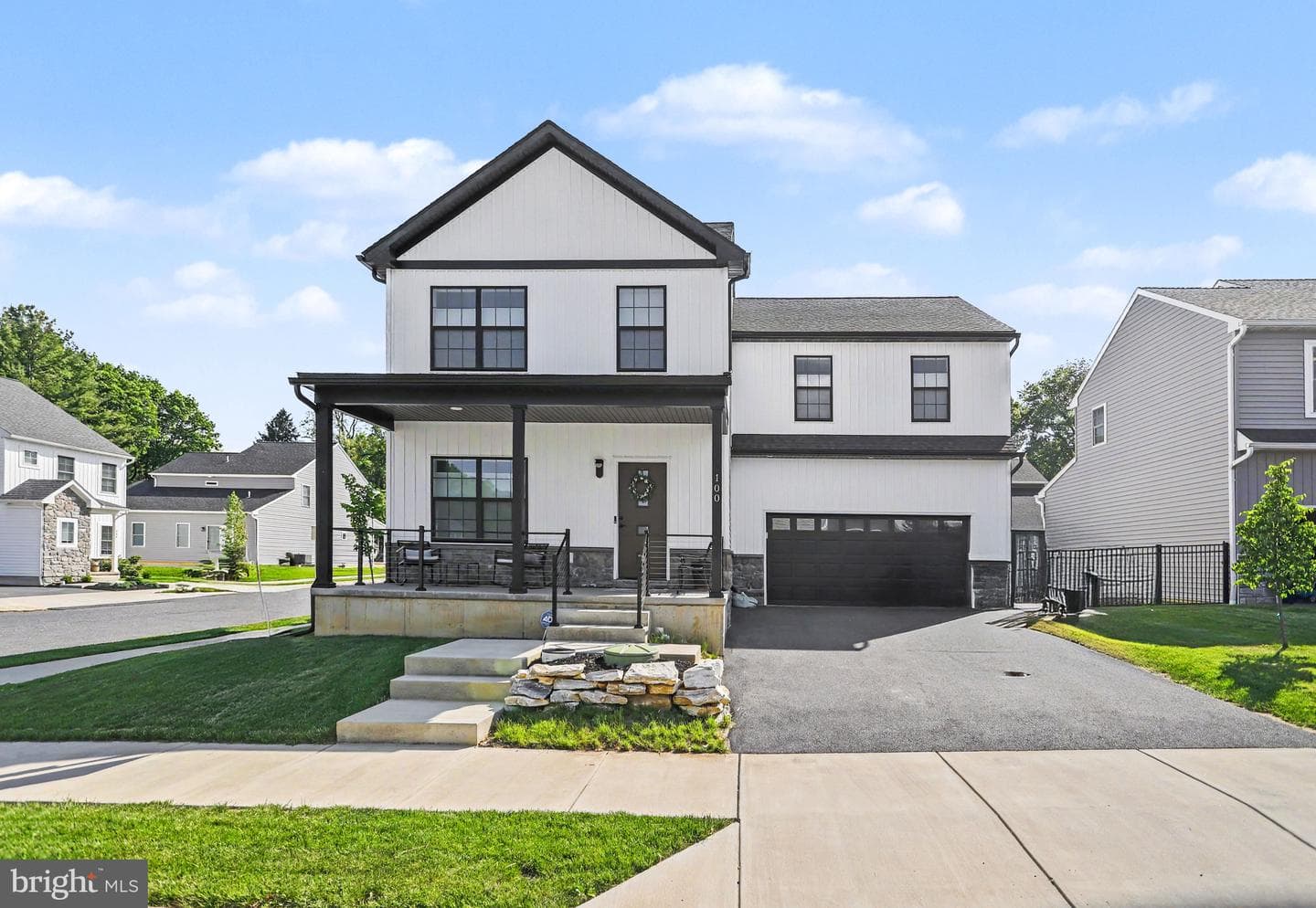100 Meadows Bend, Lititz