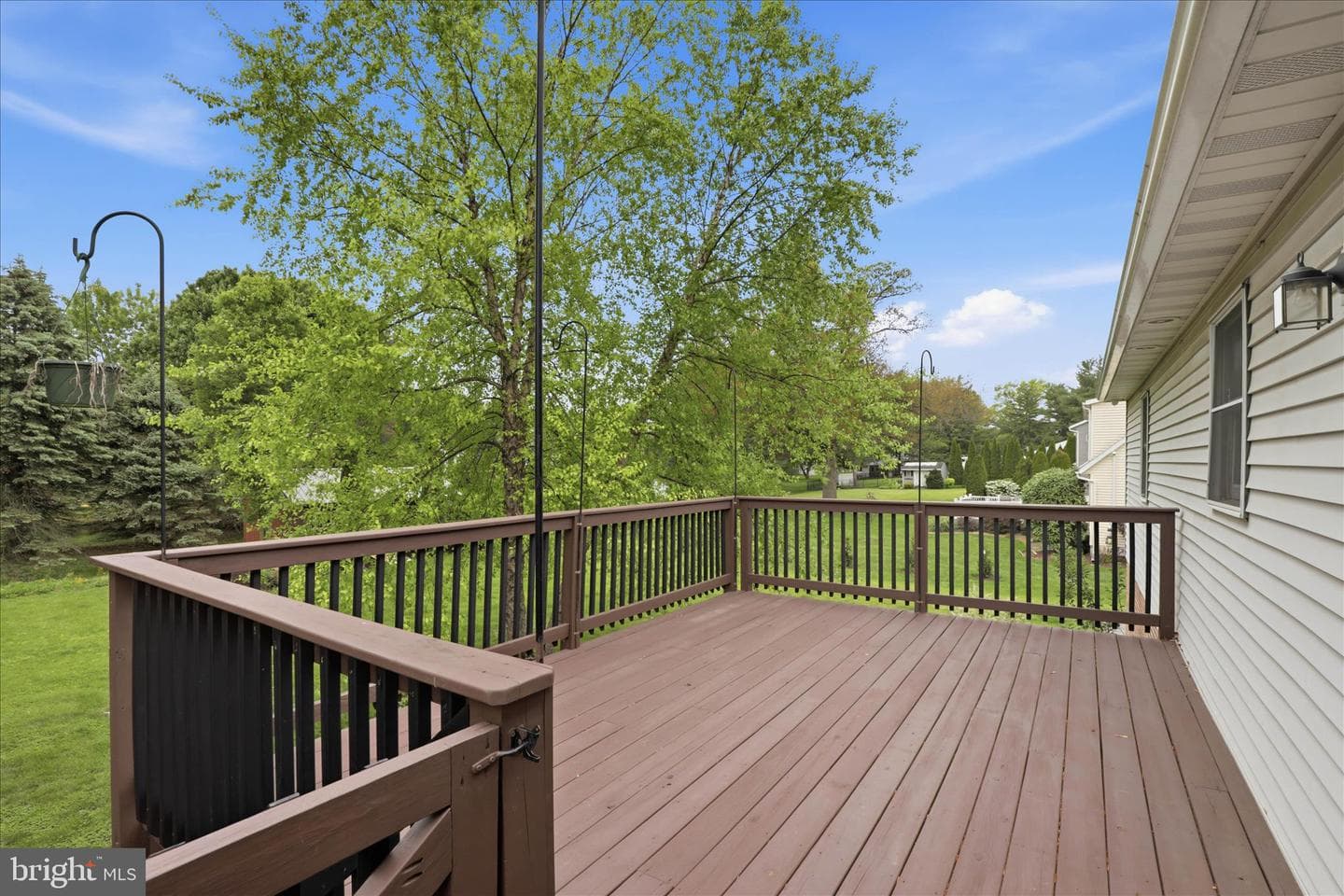 42 Pinewood Avenue photo 31