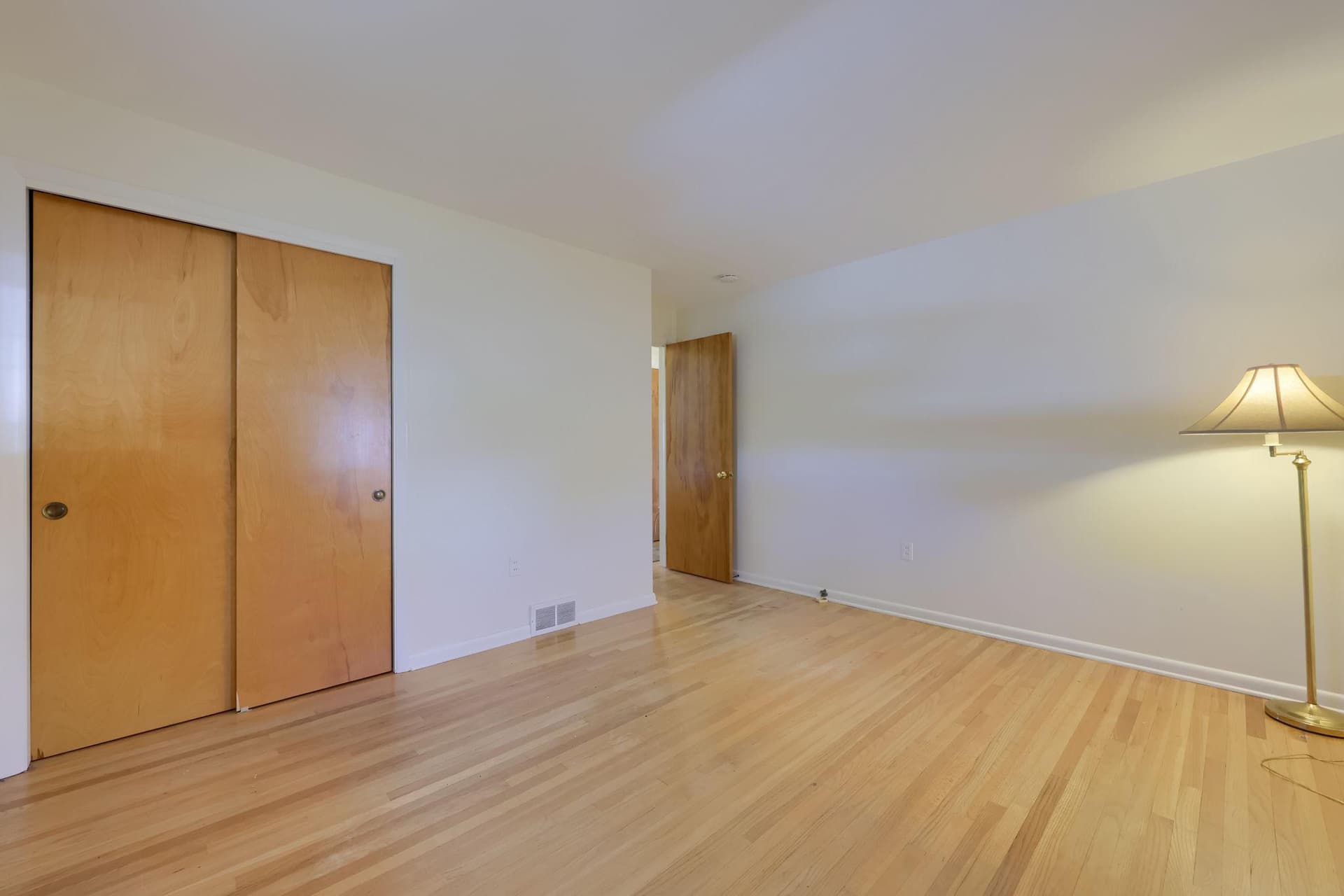 604 S Pearl Street photo 24