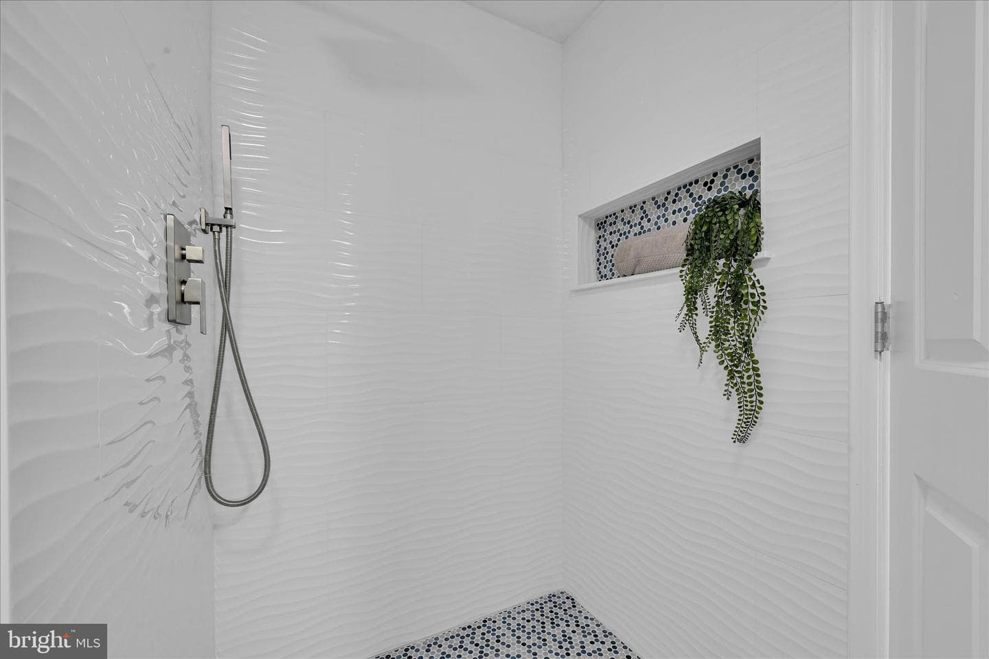 115 Saybrooke Drive photo 29