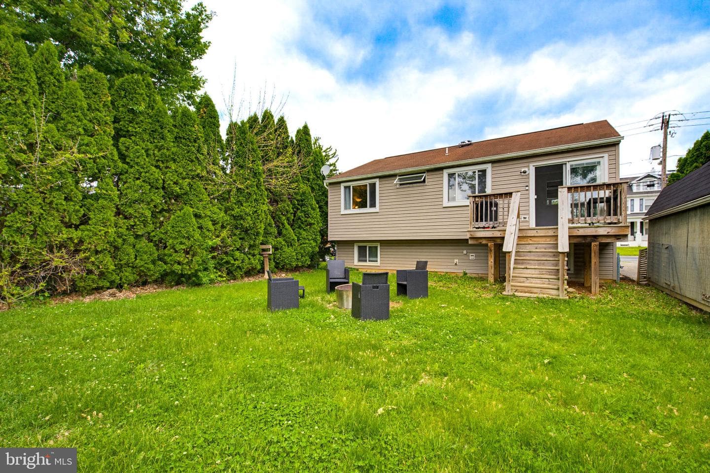 94 Petersburg Road photo 38