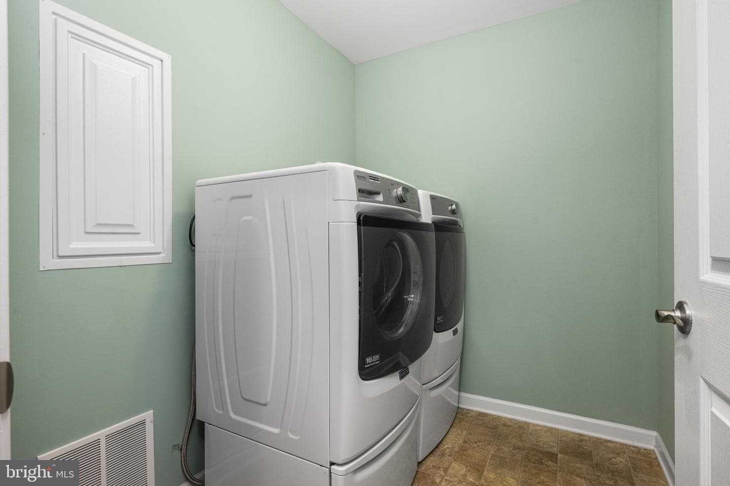 1022 Glory Way photo 20