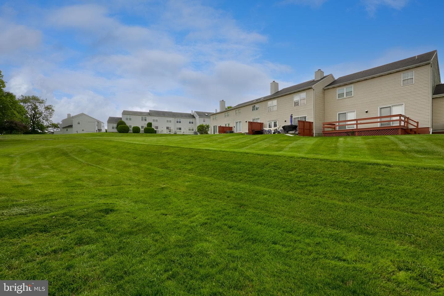 117 Treetops Drive photo 23