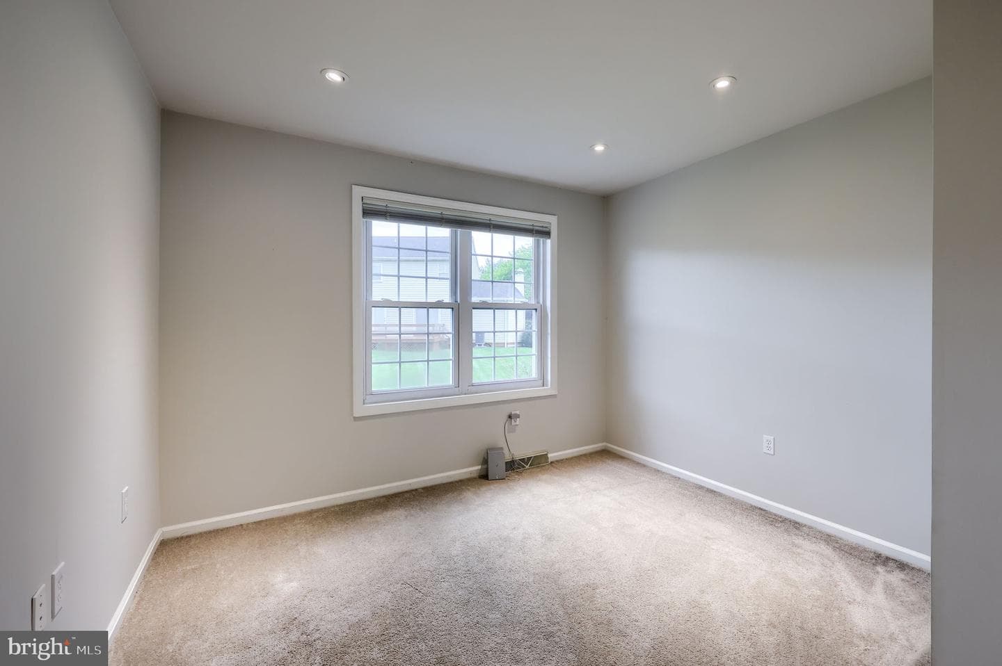117 Treetops Drive photo 31
