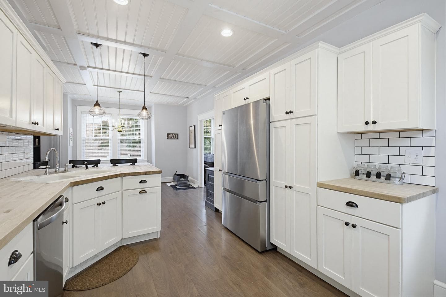 951 Locust Street photo 12
