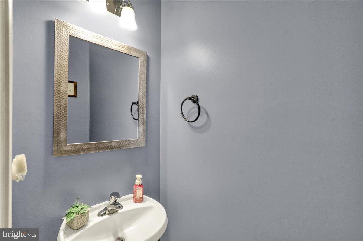 45 Tyler Drive photo 24