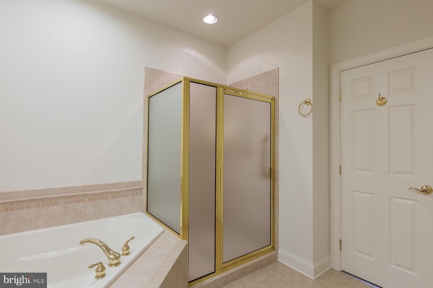 607 Northfield Road photo 39