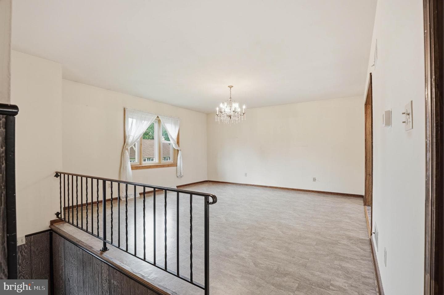 3218 Caroline Drive photo 6