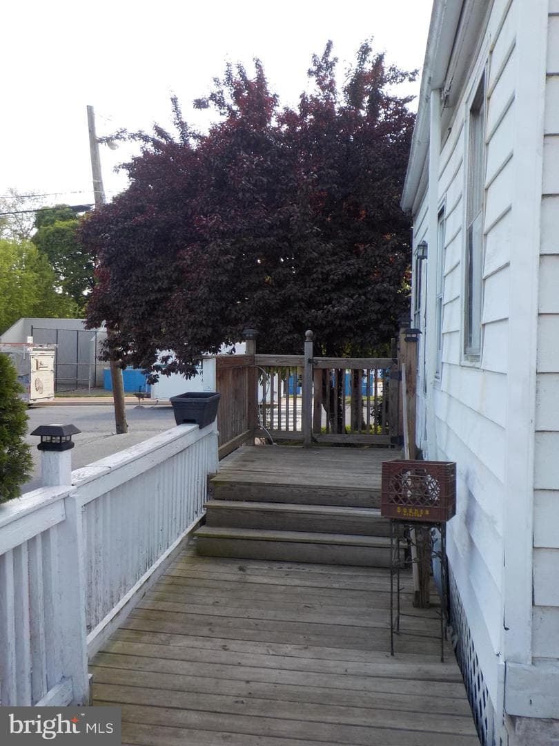30 S Peace Alley, Elizabethtown