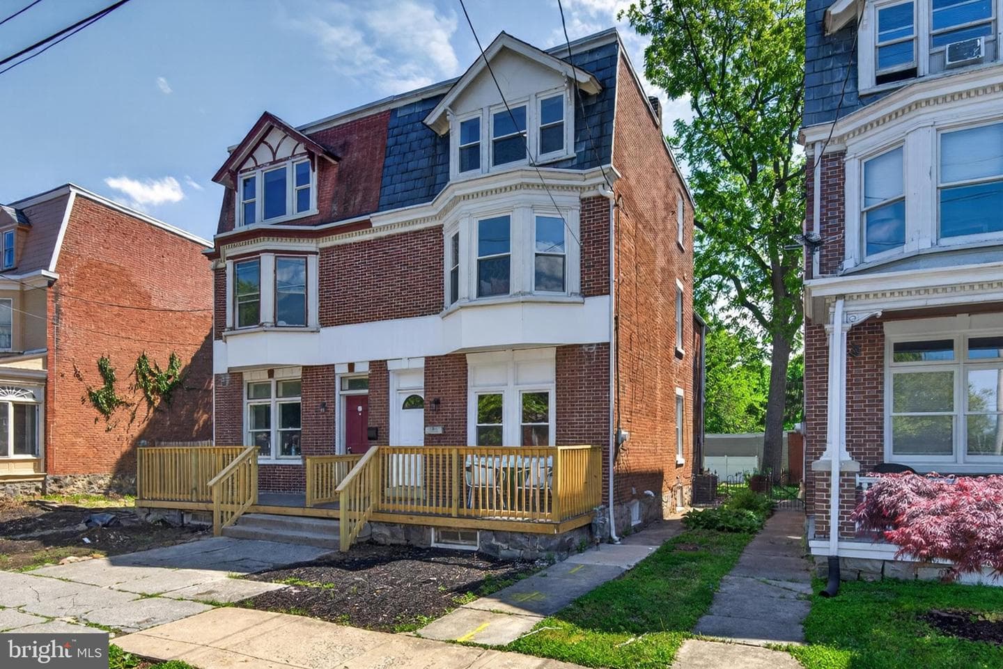 435 S West End Avenue, Lancaster
