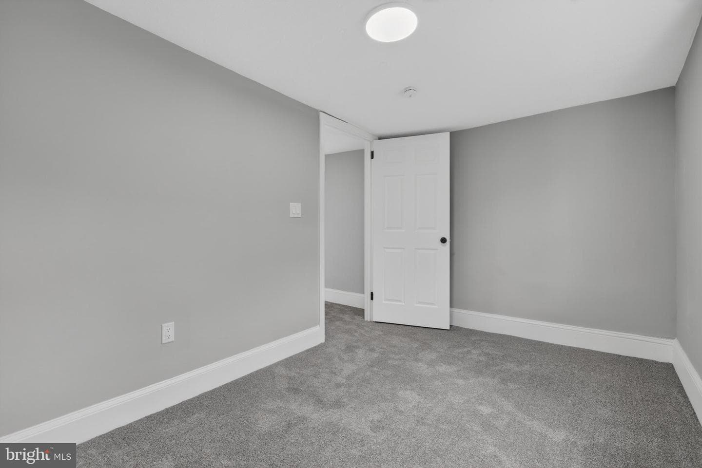 435 S West End Avenue photo 35