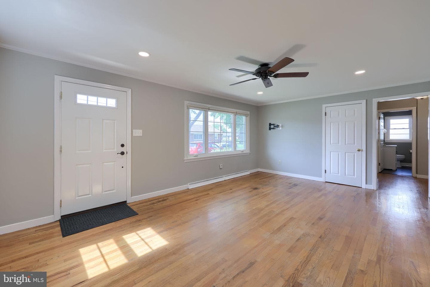 415 W End Avenue photo 8