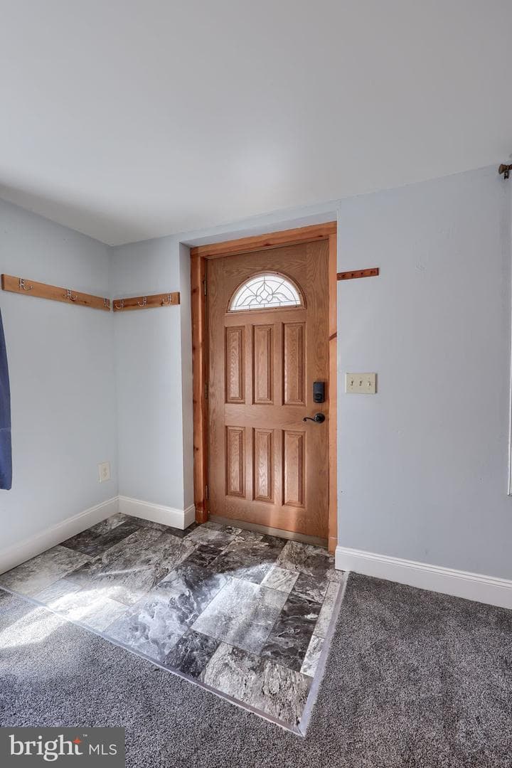 153 S Wolf Street photo 3