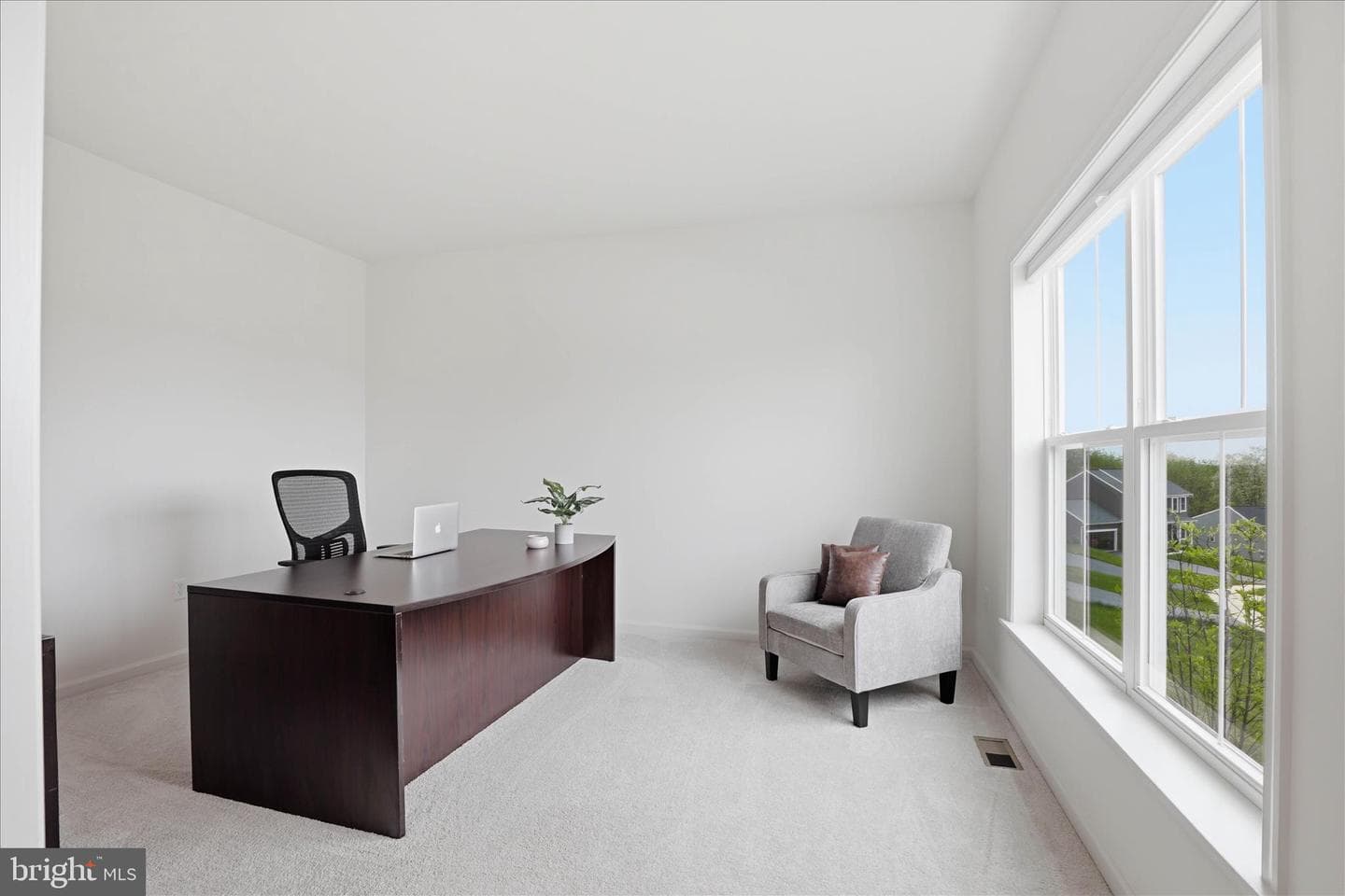 28 Lee Drive photo 13