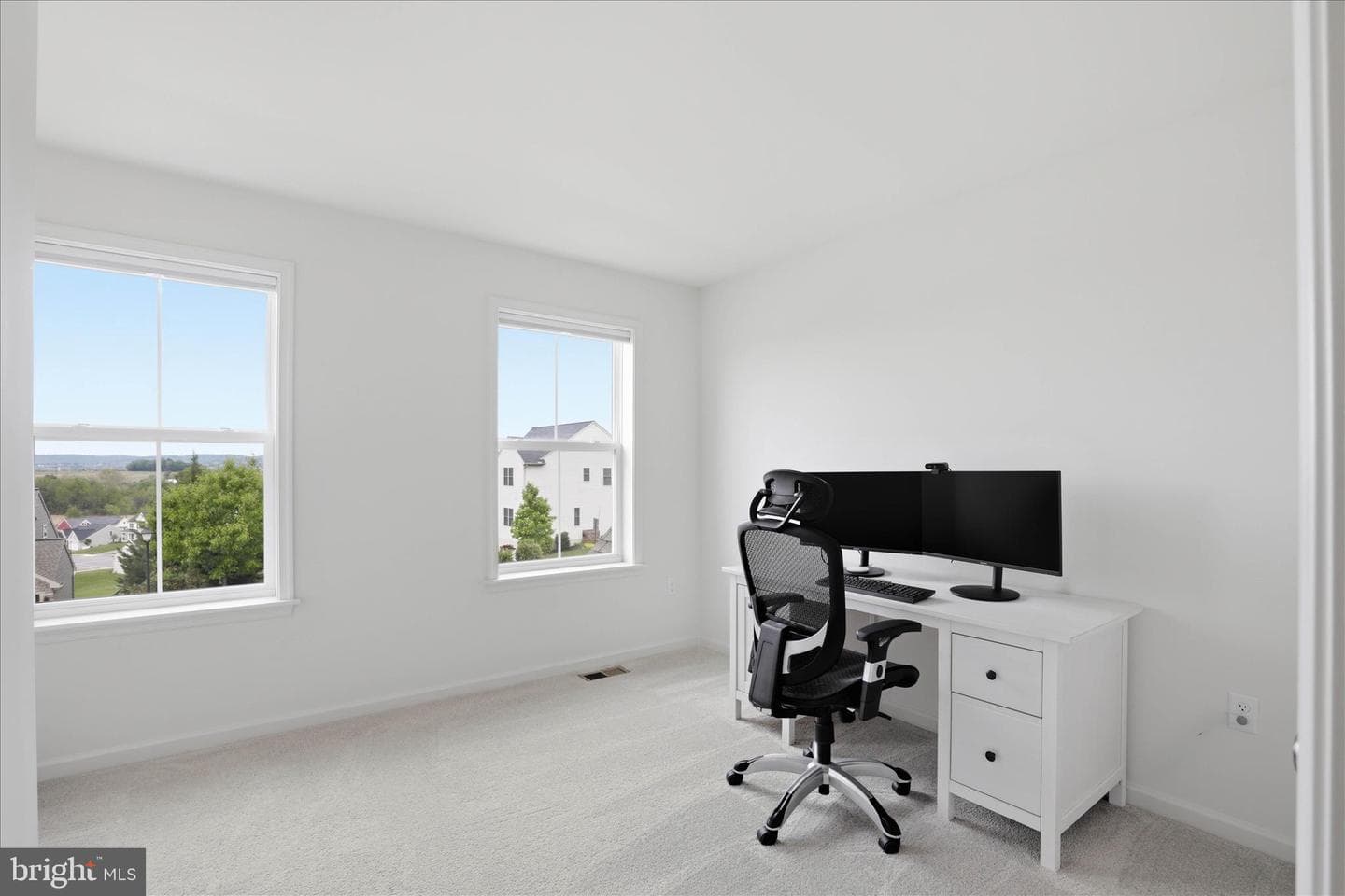 28 Lee Drive photo 45