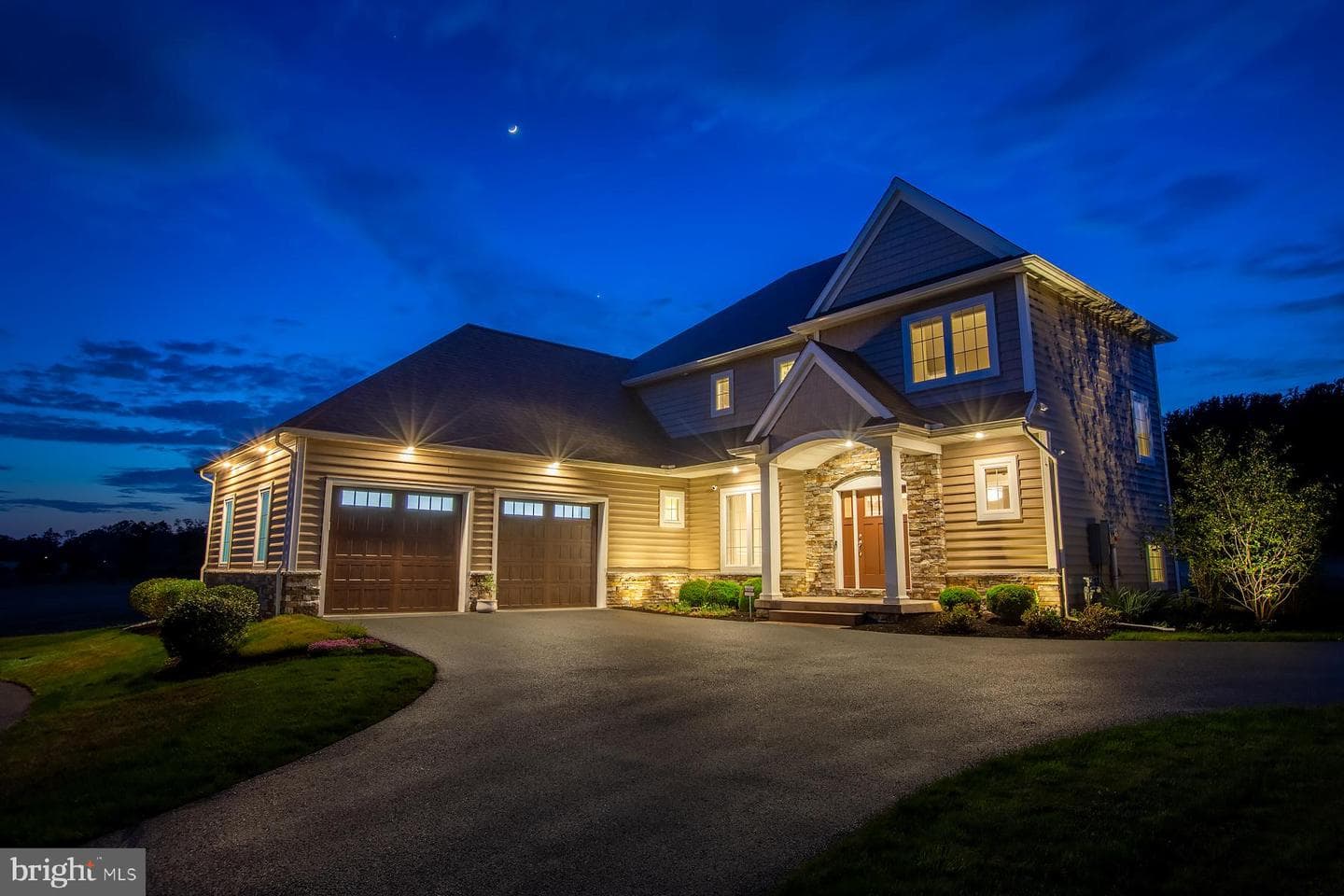 425 E Delp Road, Lancaster