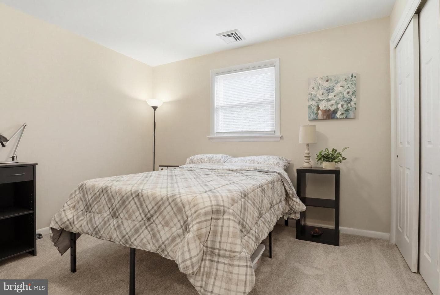 664 Shultz Road photo 18