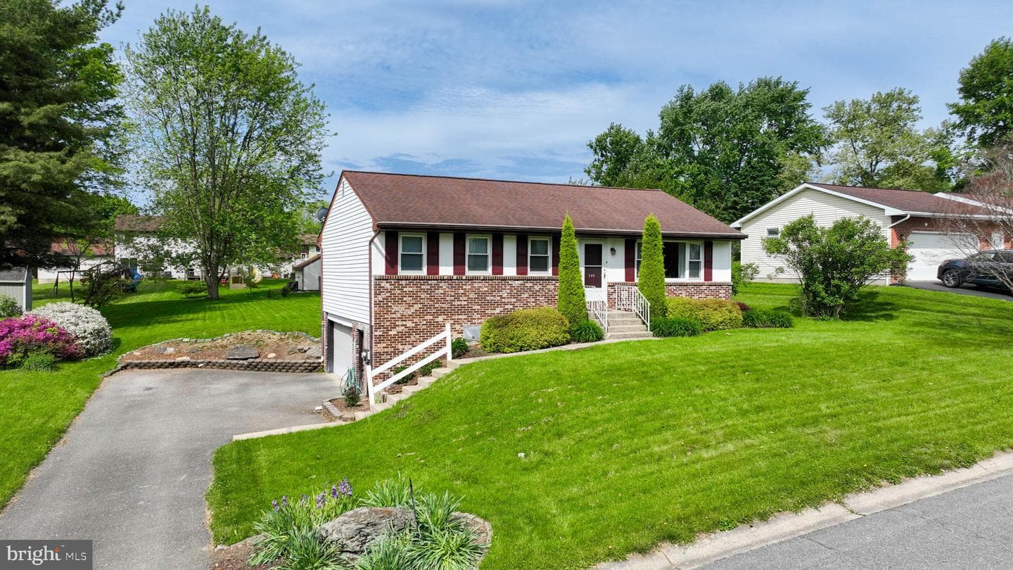 340 Curby Drive photo 23