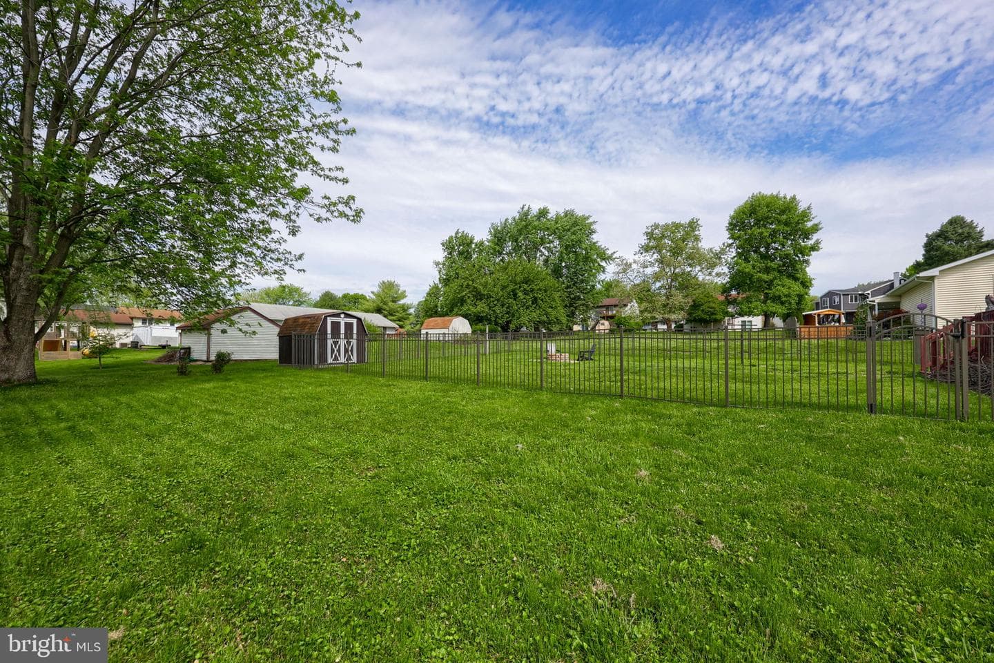 340 Curby Drive photo 29