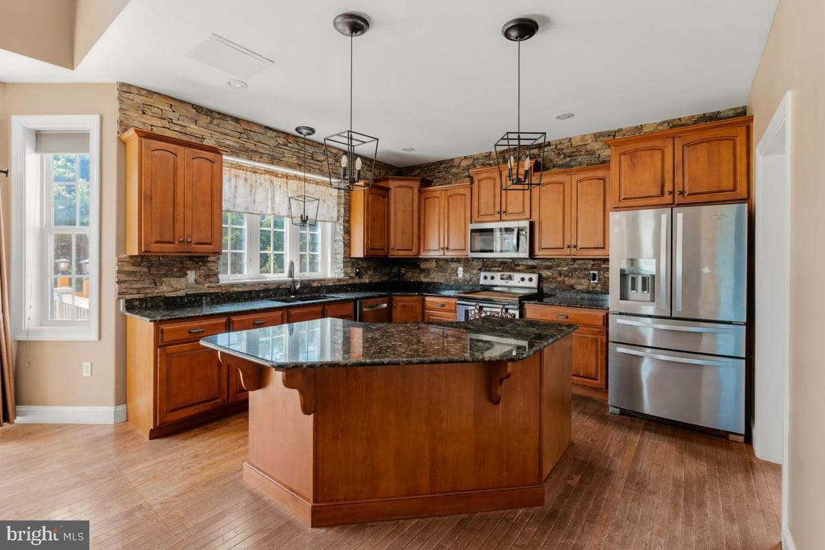 1195 Mount Airy Road photo 12