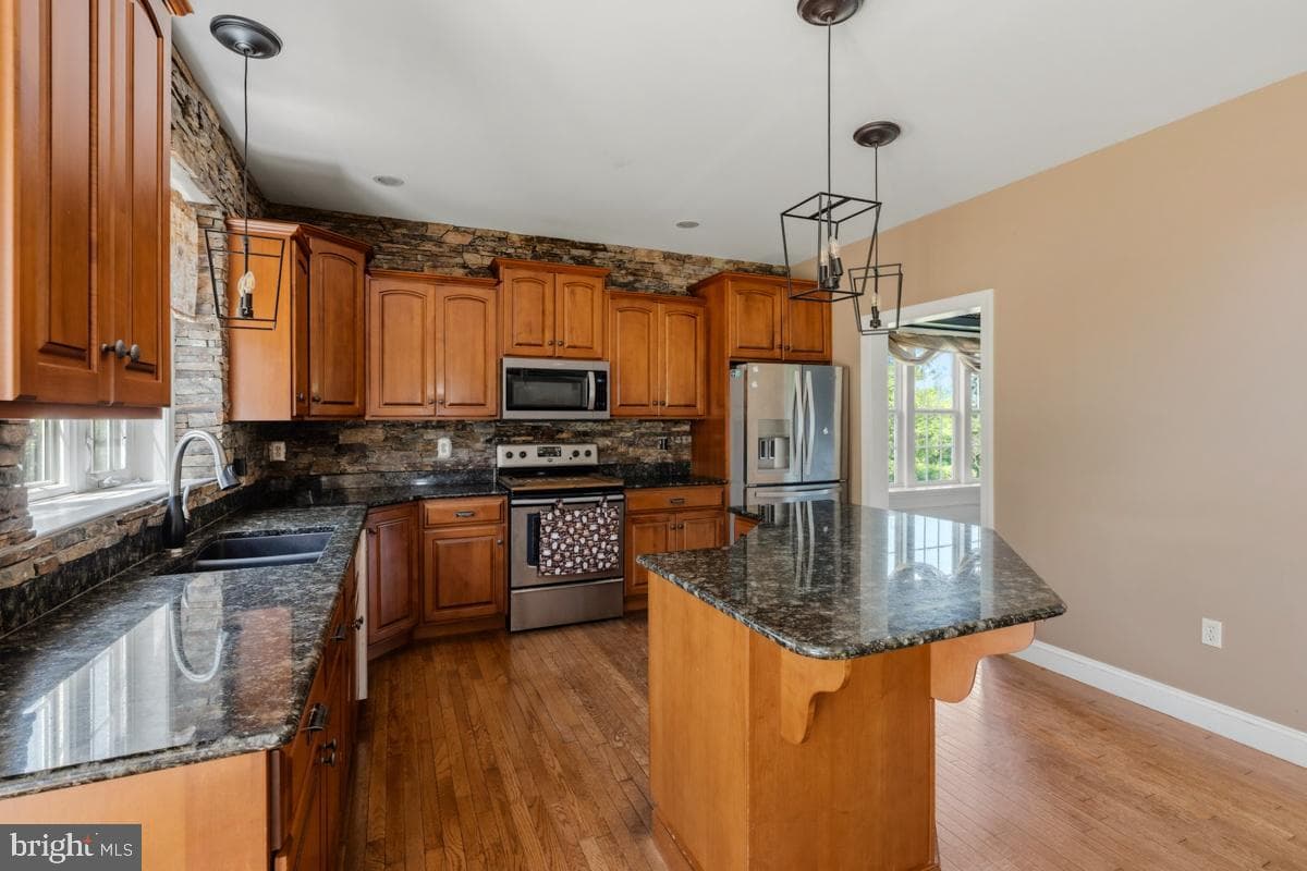 1195 Mount Airy Road photo 13