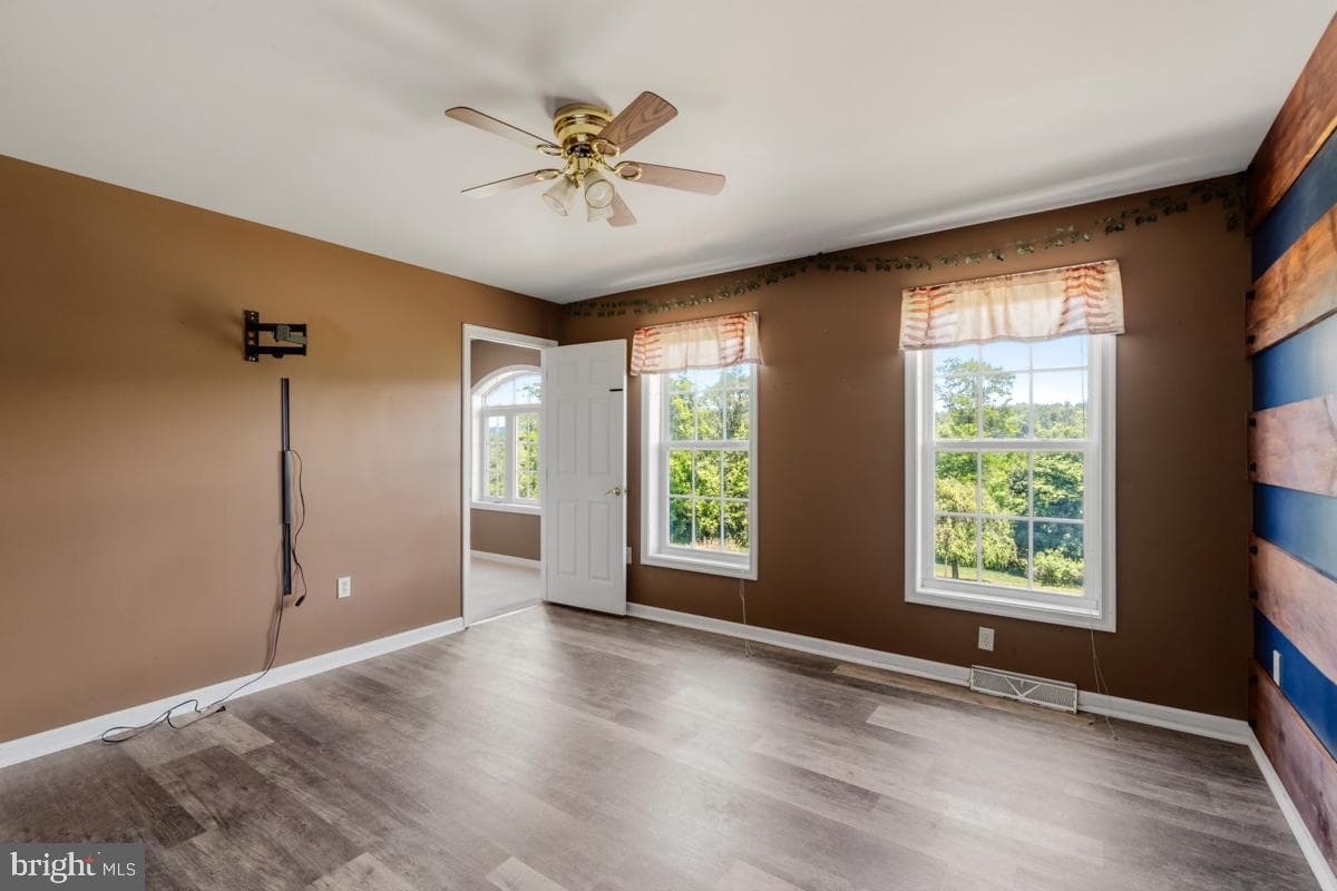 1195 Mount Airy Road photo 35