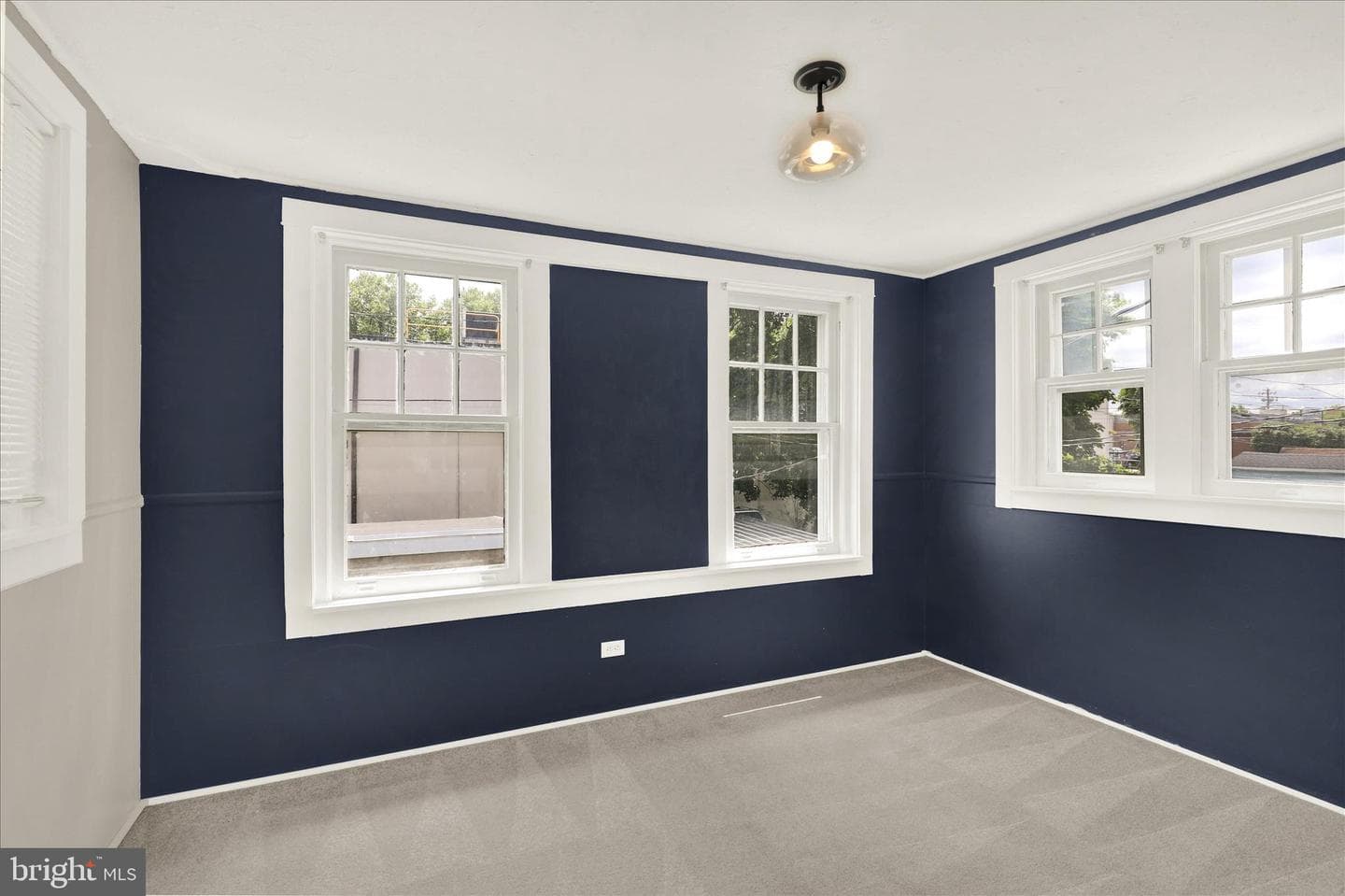 644 New Holland Avenue photo 11