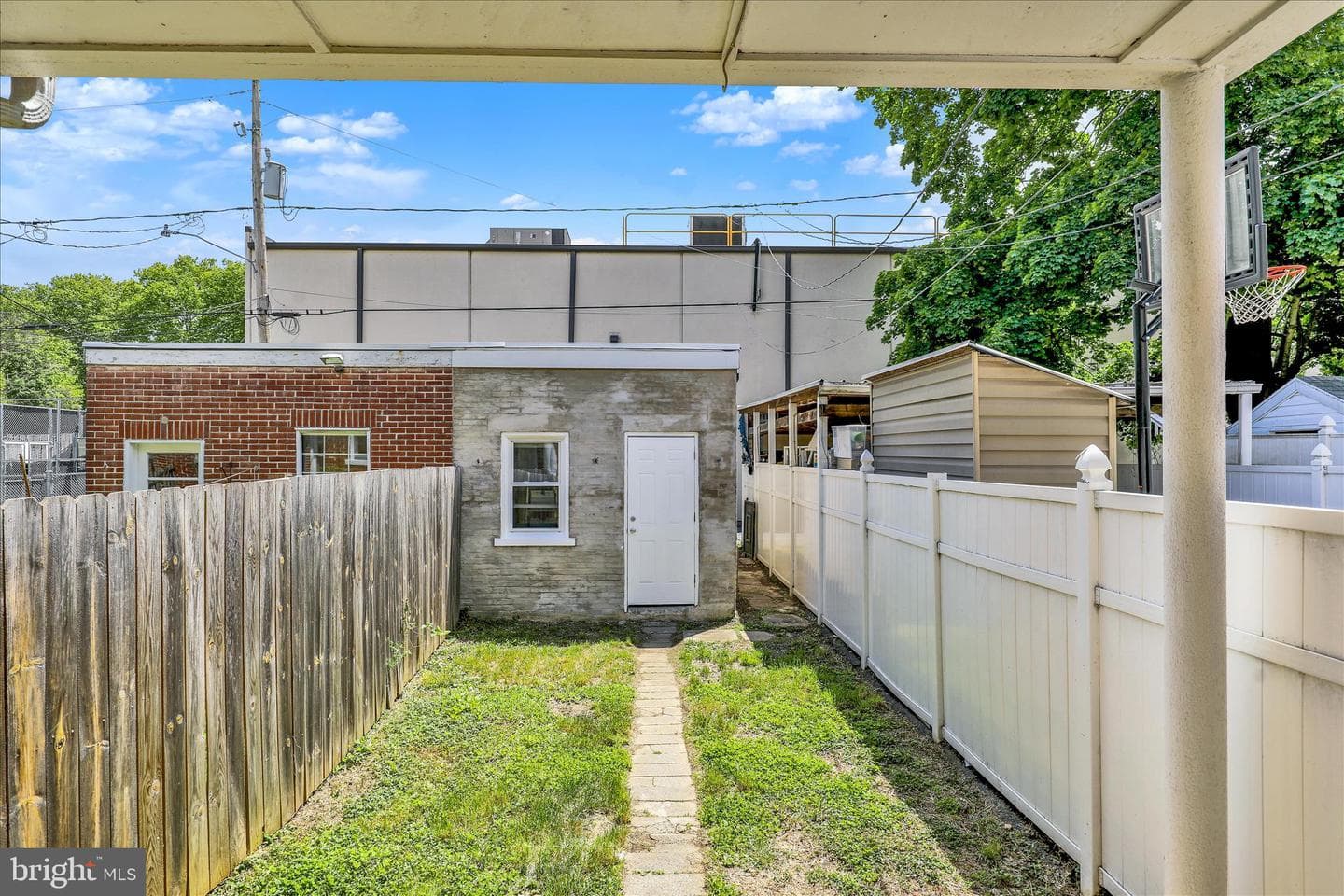 644 New Holland Avenue photo 24