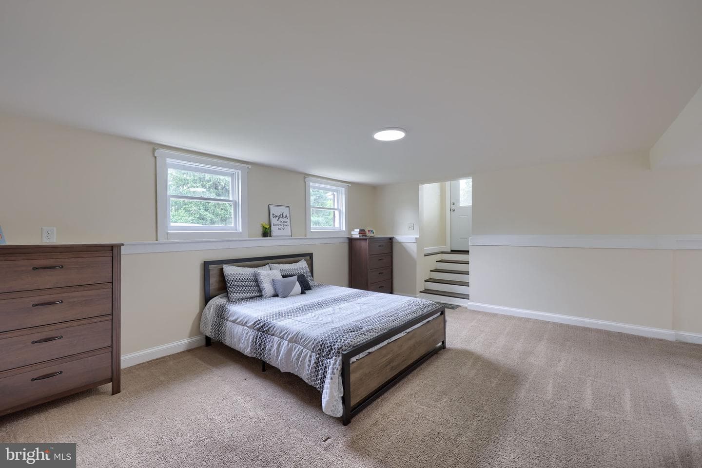 1074 Hearthstone Road photo 22