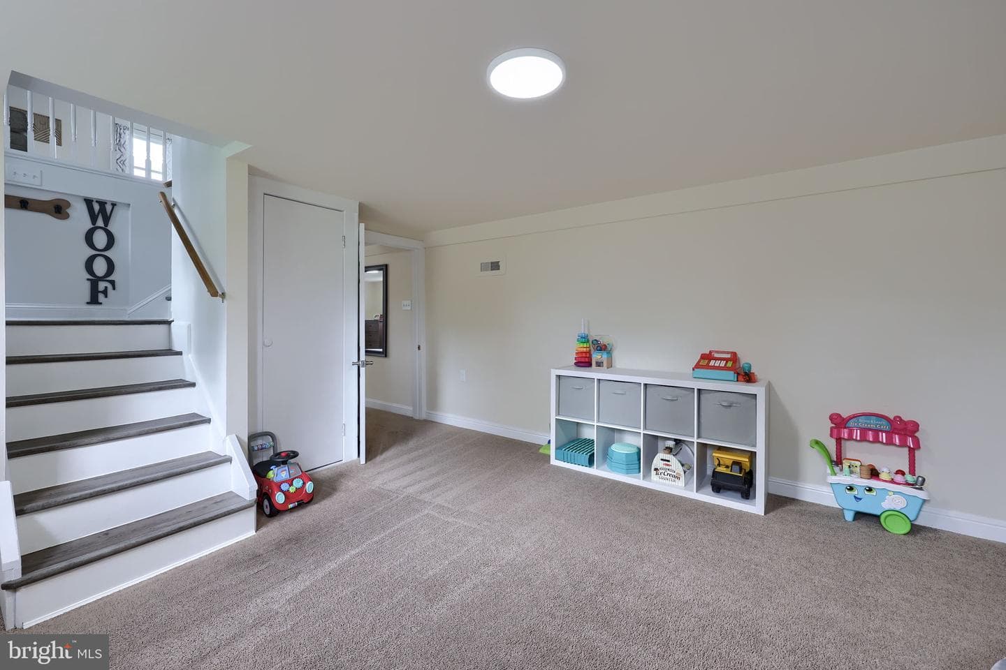 1074 Hearthstone Road photo 25