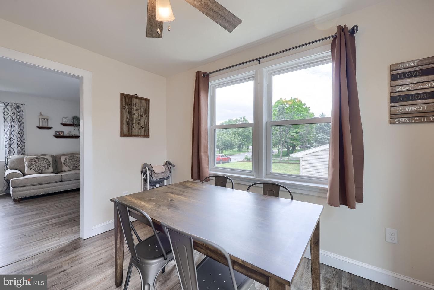 1074 Hearthstone Road photo 8