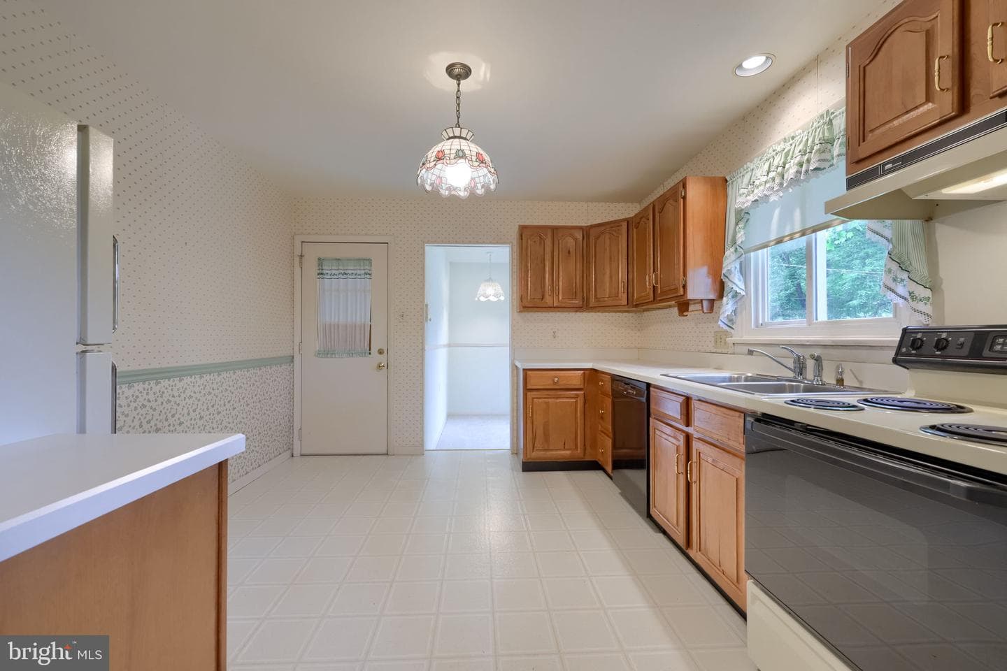 426 Spencer Avenue photo 12