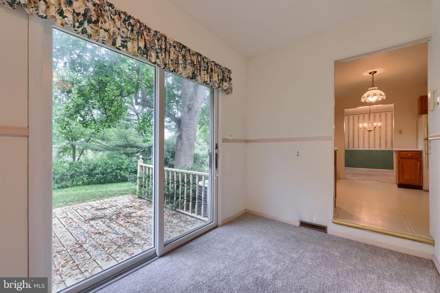 426 Spencer Avenue photo 18