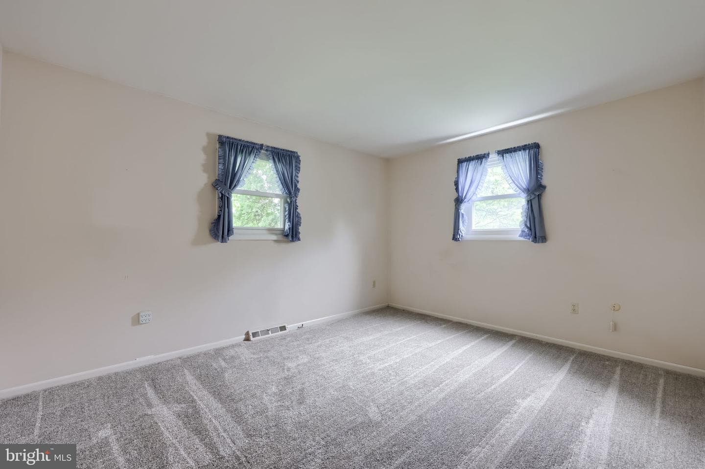 426 Spencer Avenue photo 21