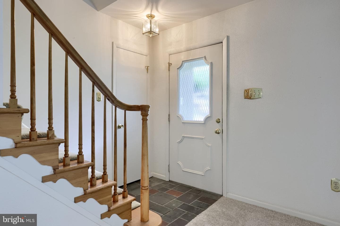 426 Spencer Avenue photo 3