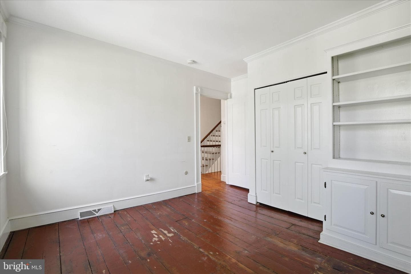 119 S Duke Street photo 34