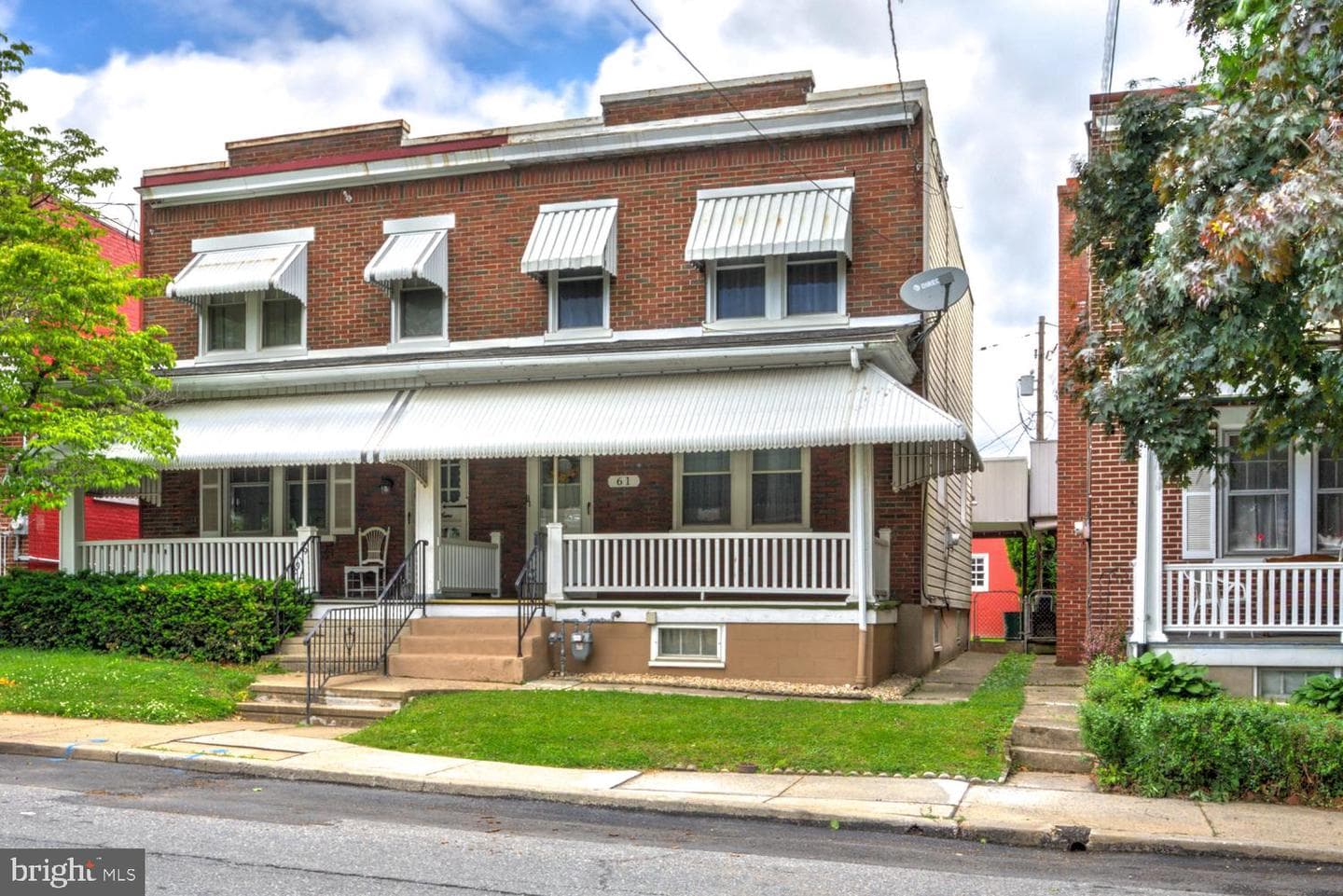 61 S Pearl Street photo 2