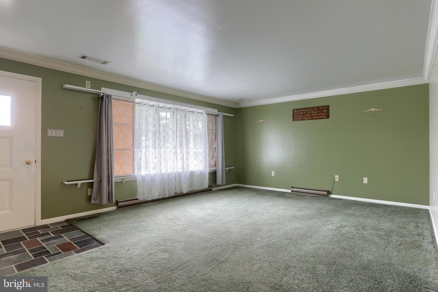 2040 Miller Road photo 4