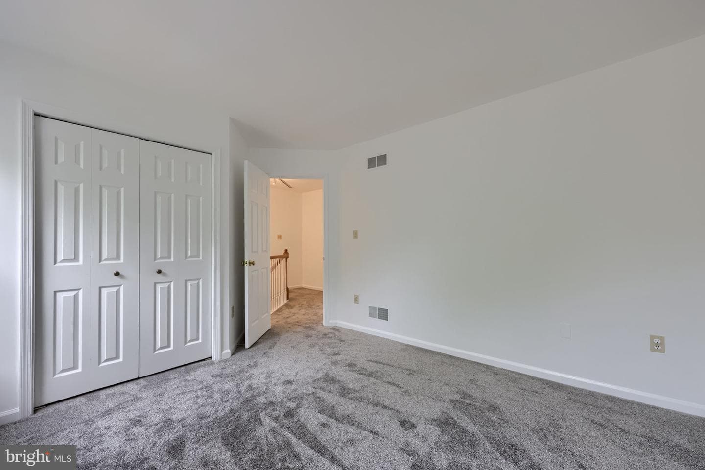 805 Tanglegate Place photo 16