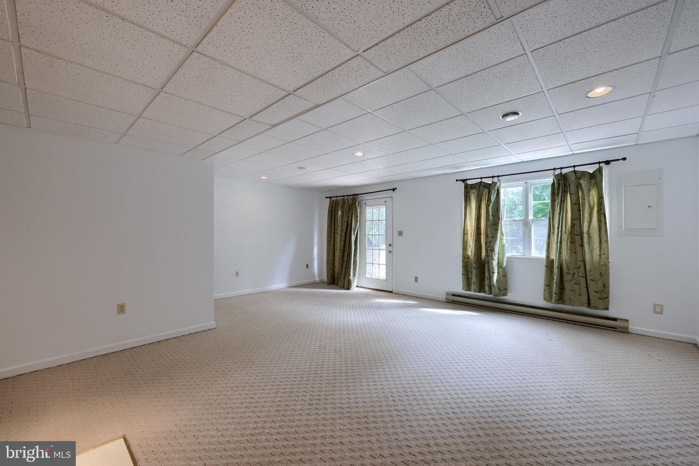 805 Tanglegate Place photo 23