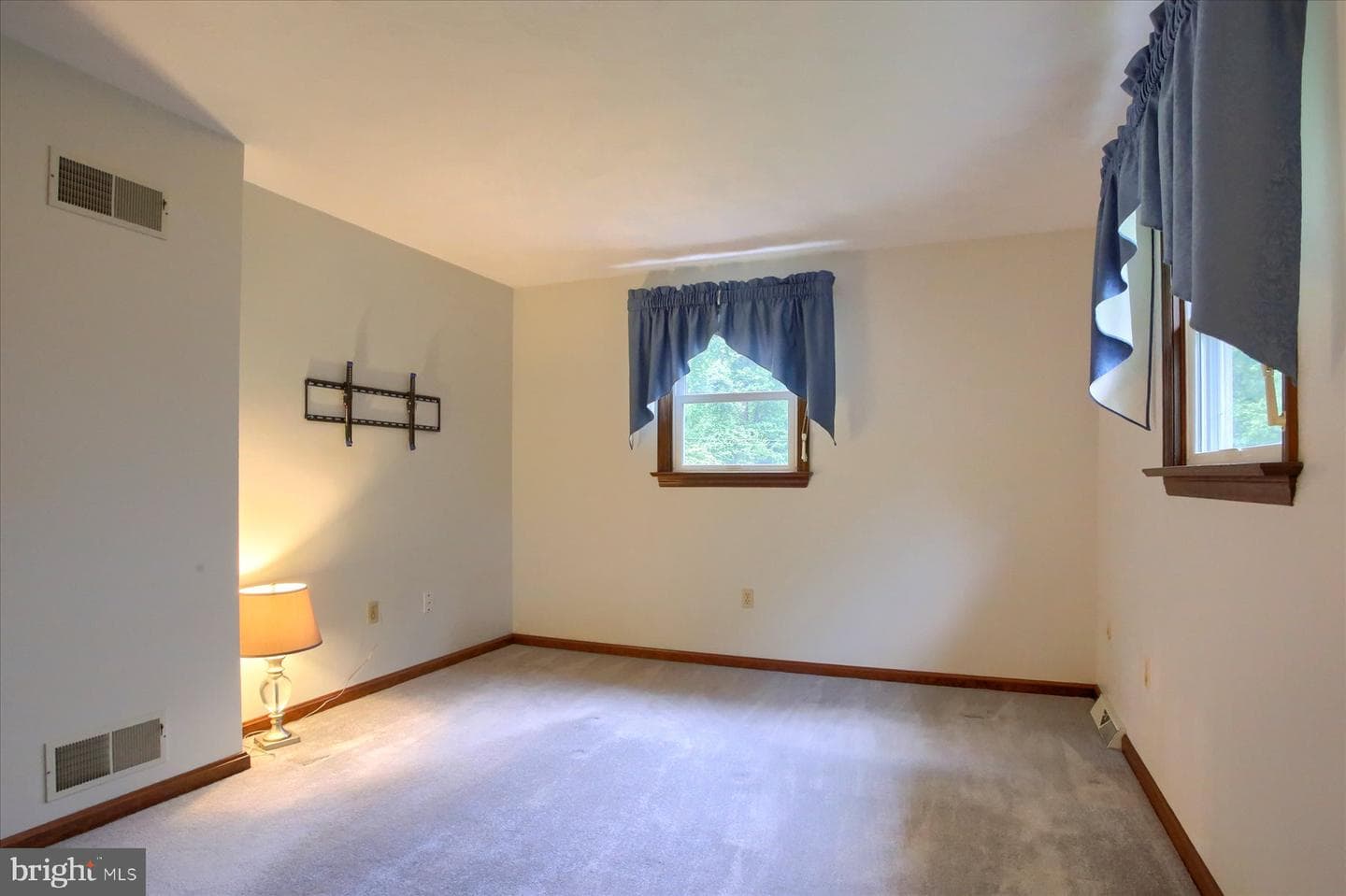 583 Miller Road photo 51