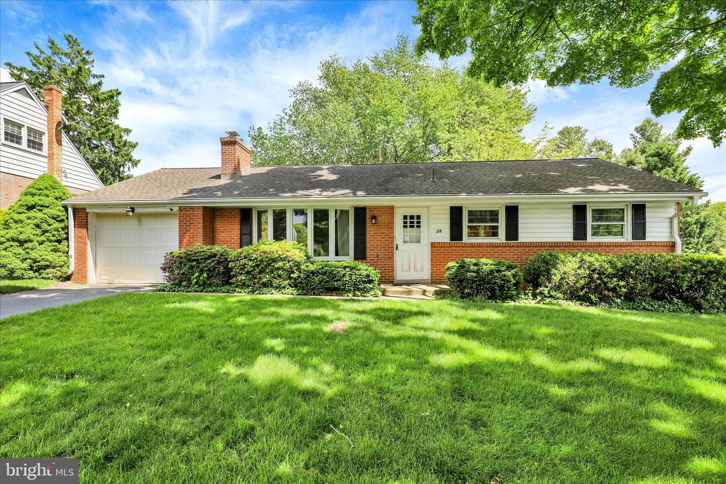 523 Bean Blossom Drive photo 2
