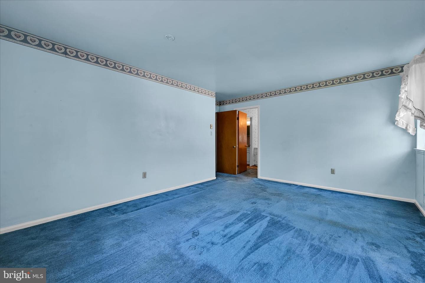 2531 Valley Drive photo 25